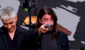 Dave Grohl Tears Up As He Leads Taylor Hawkins Tribute