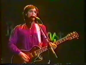 Watch A Rare Footage Of The Kinks’ ‘Bernadette’ live in 1982