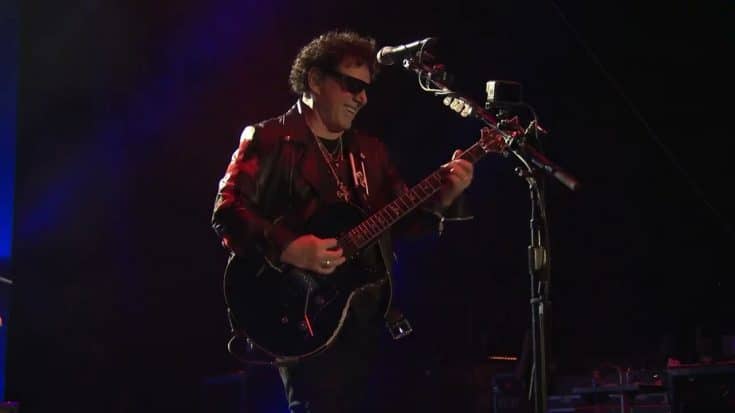 Watch Journey’s Amazing “Be Good To Yourself” Performance In Lollapalooza | Society Of Rock Videos
