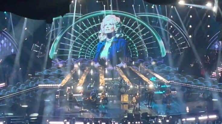 Dolly Parton Performs New Song In Rock Hall Of Fame Induction | Society Of Rock Videos
