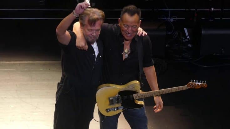 John Mellencamp and Bruce Springsteen Induct Music Legends | Society Of Rock Videos