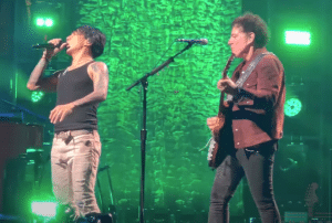 Neal Schon Clears Air Regarding Relationship Status With Arnel Pineda
