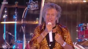 Rod Stewart Paddles Back His Quitting Rock Music Statement