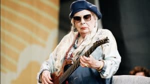 Joni Mitchell Announces ‘The Asylum Years (1972 – 1975)’ – Rare Recordings Are Here!