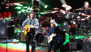 Eagles’ Heartfelt Tribute to Jimmy Buffett with Two Incredible Covers — Watch