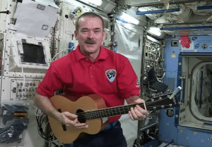 Watch Astronaut’s Awesome Guitar Performance in Zero Gravity Rocking ‘House of the Rising Sun’