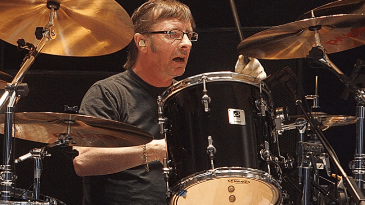 AC/DC’s Phil Rudd Is Reportedly Banned Entering U.S.A. | Society Of Rock Videos