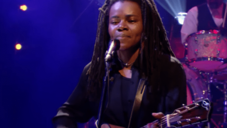 Tracy Chapman’s Surprise Return: Grammy Duet with Luke Combs on ‘Fast Car’ | Society Of Rock Videos