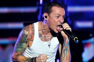 20 Forgotten Frontmen Classic Rock Fans Forgot Existed