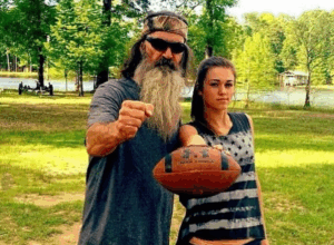 ‘Duck Dynasty’ Star Sadie Robertson Shares Phil Robertson’s Final Words Before His Passing at 79