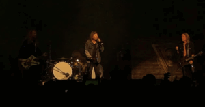 Vince Neil Returns to the Stage in 2025 — And Fans Have a Lot to Say