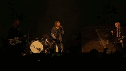 Vince Neil Performing