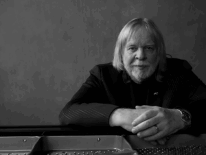 Progressive Rock Icon Rick Wakeman of Yes Announces His Next Solo Album Release