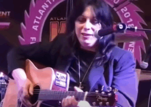Vinnie Vincent Recalls His First Encounter With Ace Frehley at Emotional Tribute Event