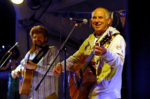 Country Singer Says Jimmy Buffett’s Ashes Were Smuggled Into His Rock Hall Tribute