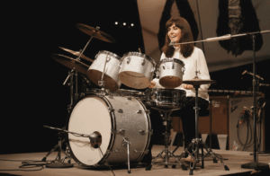 On This Day in 1982: Karen Carpenter Gave Her Final Live Performance at a Small California School, Just Weeks Before Her Untimely Death