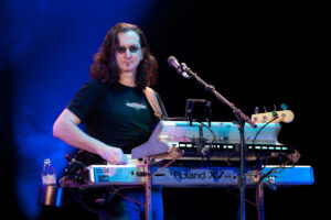 New Rush Music? Geddy Lee Says Working With Anika Nilles “Would Be Fun”
