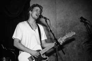 Jeff Buckley’s “Lover, You Should’ve Come Over” Finds New Life on the Hot 100—Nearly 30 Years Later