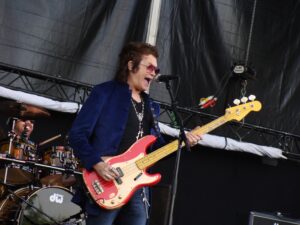 Former Deep Purple and Black Sabbath Singer Glenn Hughes Cancels 2026 U.S. Tour Due to Ongoing Health Issue