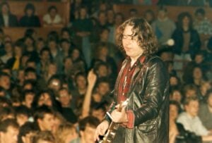 6 Legendary Guitarists Who Came Close to Joining The Rolling Stones