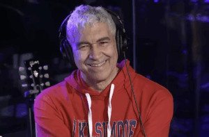 Foo Fighters Announce Temporary Replacement as Pat Smear Recovers From Broken Foot
