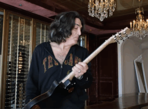 Paul Stanley Gets 1 Of 1 Custom Guitar From Youtuber Guitar Builders