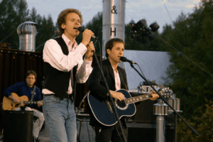 3 Late-’60s Songs That Spoke Louder to Teens Than Adults