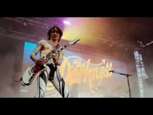 Justin Hawkins Reveals Why Singing an AC/DC Classic With Brian Johnson Didn’t Feel Right