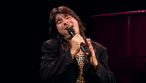 4 Legendary Frontmen Like Steve Perry Who Chose to Skip a Farewell Tour