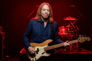 Foreigner’s Jeff Pilson Teases Unreleased ‘Head Games’ Track: “We Found Somebody Very Perfect to Put a Guitar Solo On It”