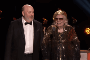 A Grammy Moment Framed by Legacy: Joni Mitchell Takes the Spotlight