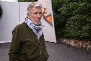 5 Reasons Roger Waters Fans Turned Against Him