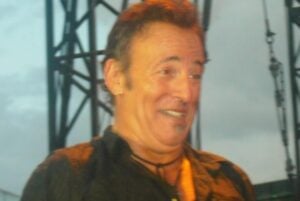 Doctors Among Crowd Attempt CPR During Emergency at Bruce Springsteen Concert