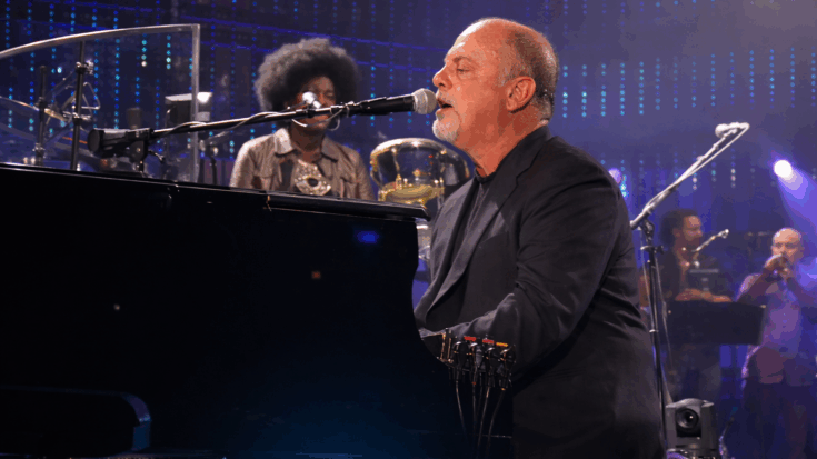 Billy Joel Delivers a Heartfelt Live Performance at the Piano