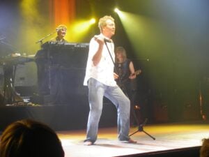 54 Years After Their Breakthrough Hit, Legendary ’70s Hard Rock Band Announces 2026 Tour Alongside Fellow Rock Icons