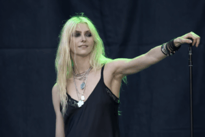 Taylor Momsen Hospitalized After Strange Spider Rash