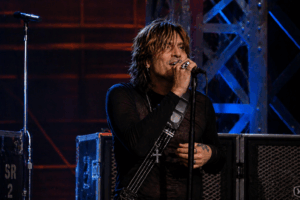 Who Tommy Lee Calls The Best Drummer In History