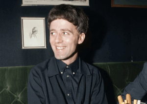 What Began as a 1970’s Chart-Topper Became One of Music’s Most Enduring Breakup Songs