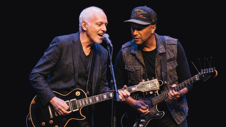 Peter Frampton and Tom Morello performing together