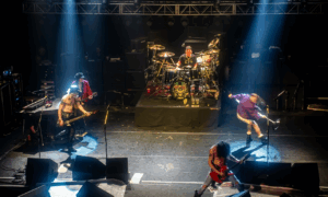 Did Guns N’ Roses Sabotage Spinal Tap in 1992?