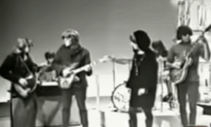This Rare Jefferson Airplane Clip Shows Jack Casady at His Absolute Peak